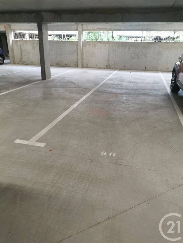 Parking à louer - 15 m2 - Vernon - 27 - HAUTE-NORMANDIE