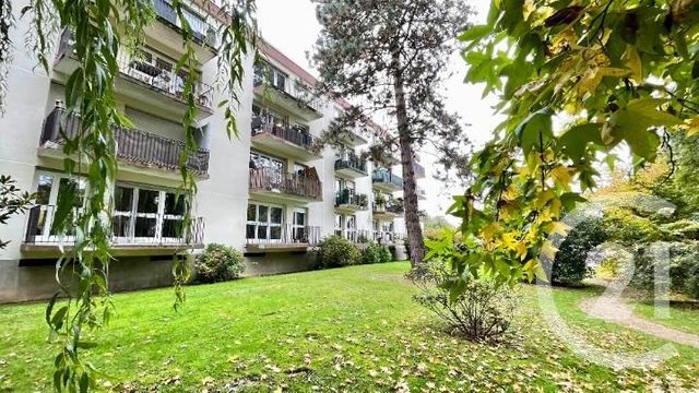 Appartement F2 à vendre - 2 pièces - 50,97 m2 - St Brice Sous Foret - 95 - ILE-DE-FRANCE