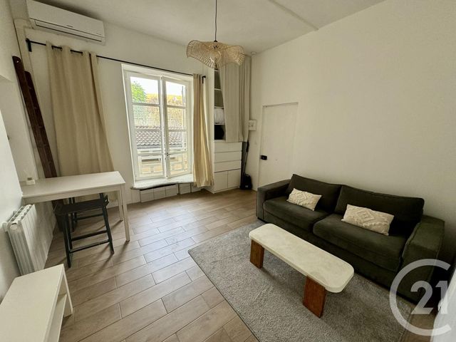 Appartement Studio à louer - 1 pièce - 24,36 m2 - Pontoise - 95 - ILE-DE-FRANCE