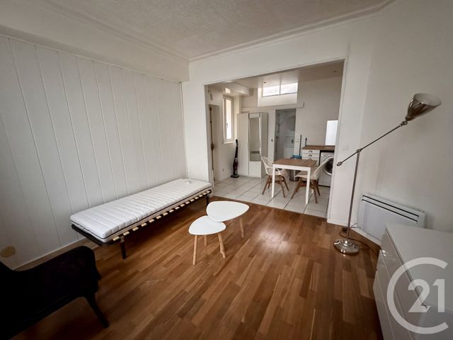 Appartement Studio à louer - 1 pièce - 24,52 m2 - Pontoise - 95 - ILE-DE-FRANCE