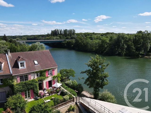 Maison à vendre - 8 pièces - 187 m2 - Cergy - 95 - ILE-DE-FRANCE